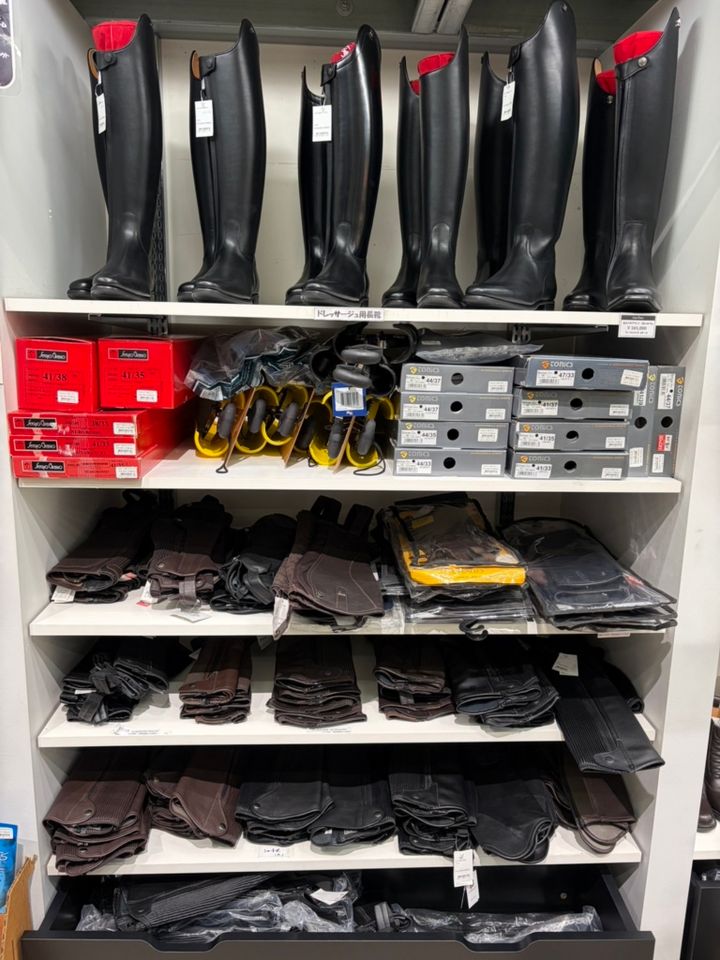 乗馬用品専門店2