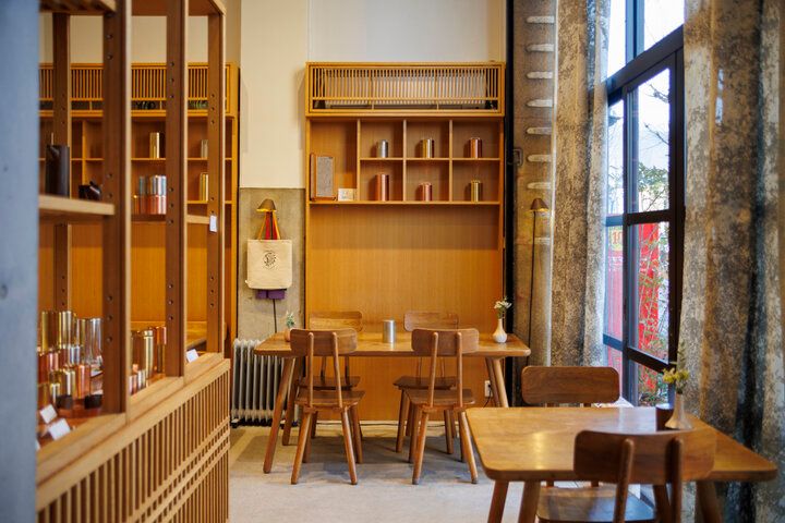 京都・茶筒の老舗、開化堂が手がける「Kaikado Café」で、上質な手しごとにふれるカフェ時間