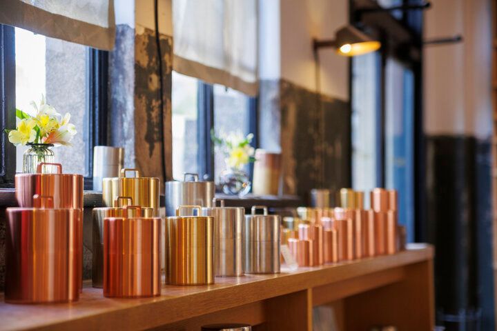 京都・茶筒の老舗、開化堂が手がける「Kaikado Café」で、上質な手しごとにふれるカフェ時間