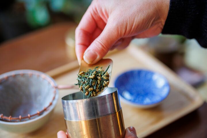 京都・茶筒の老舗、開化堂が手がける「Kaikado Café」で、上質な手しごとにふれるカフェ時間