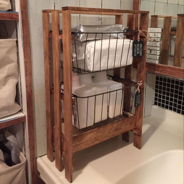 〈100均すのこ〉でスリムかご収納！小さくても収納力バツグンです♡