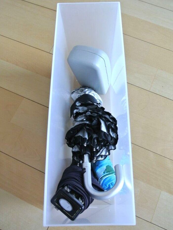 【100均活用】で超スッキリ！！わが家の効率的な『玄関収納』。お出かけスムーズ＆忘れ物ゼロに！