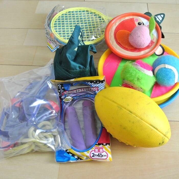 【100均活用】で超スッキリ！！わが家の効率的な『玄関収納』。お出かけスムーズ＆忘れ物ゼロに！