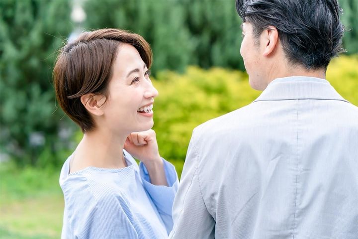 40代独身男女の「恋愛観」とは……？