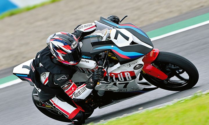 【プロに聞いた】下りコーナーが楽しくなる方法とは？