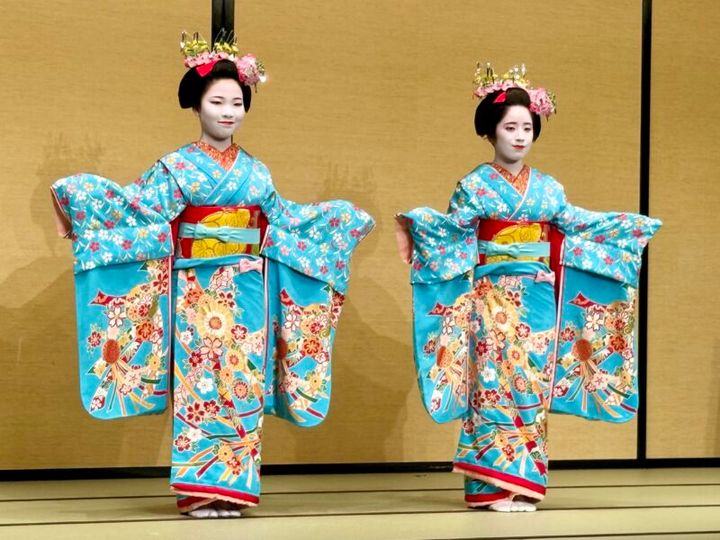 京都・祇園甲部 都をどり06