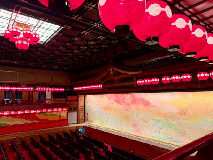 京都・祇園甲部 都をどり04