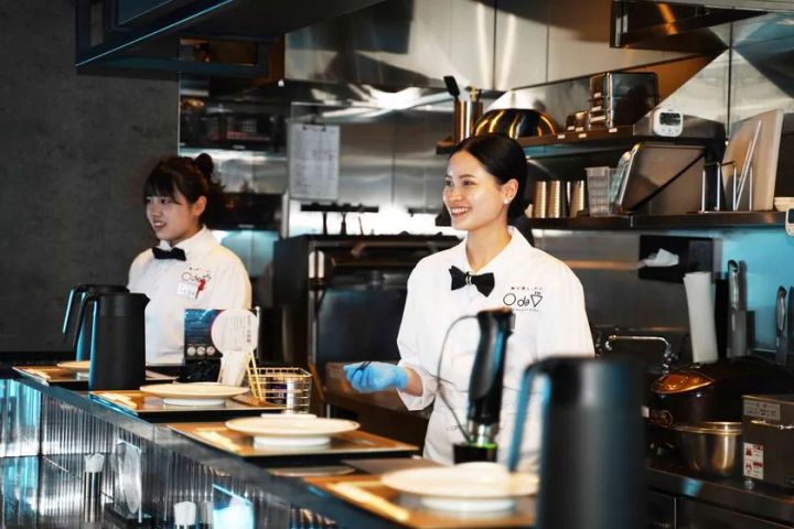 新メニュー○de▽御膳の鯛白湯らーめんと鯛料理・寿司の詳細