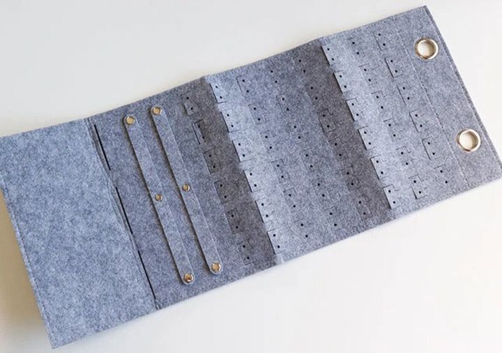 ダイソー アクセサリー収納