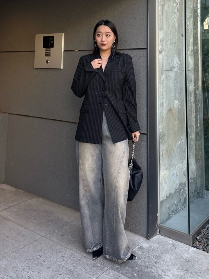 2026春大人女性ジャケットモードコーデ