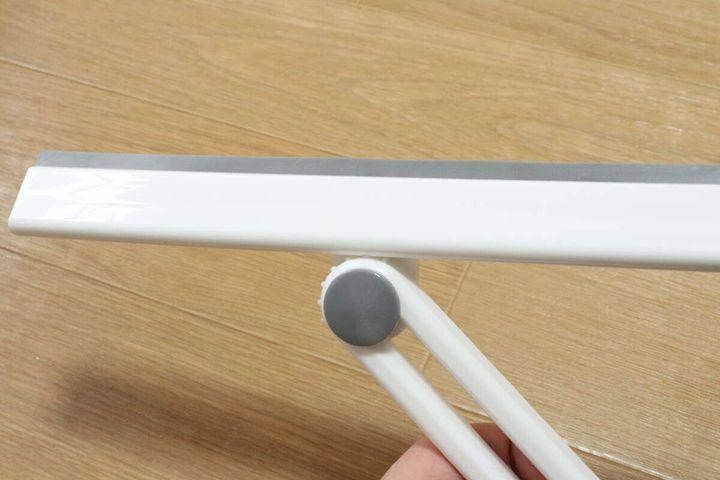 折りたためるガラスワイパー 展開