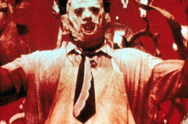 【写真を見る】モデルは本物のシリアルキラー!?…『悪魔のいけにえ』にまつわるとんでもないエピソードとは？(『悪魔のいけにえ』) [c]Everett Collection/AFLO