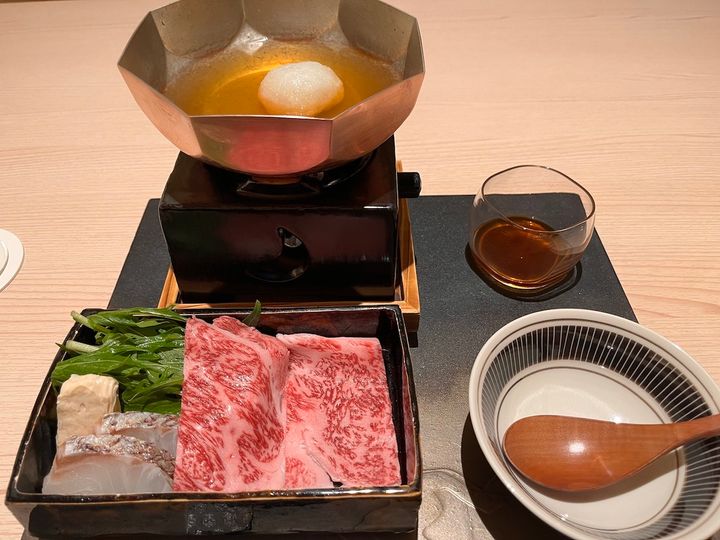 雅リブロースのみぞれ鍋