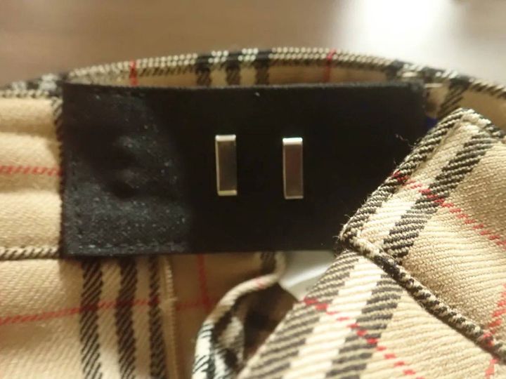 DAISO(ダイソー)：ウエストアジャスター(ブラック、2個)