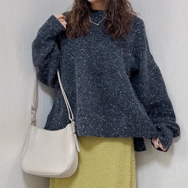 しまむら「ネップ求心柄プルオーバー」