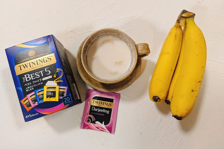 紅茶に“ひと手間”。濃厚な「バナナキャラメル・ミルクティー」に