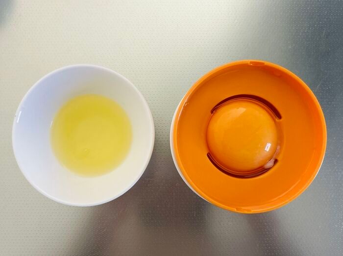 いつもの目玉焼きがかわいい『お花型ハムエッグ』に大変身♡朝食やお弁当におすすめですよ！