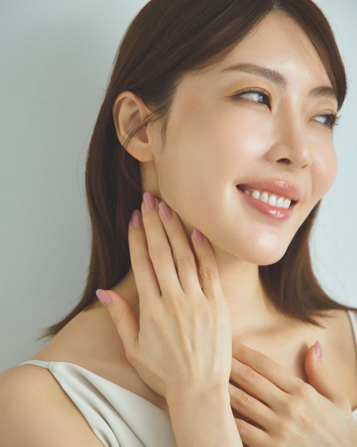 大野真理子さんの「ネックケア」