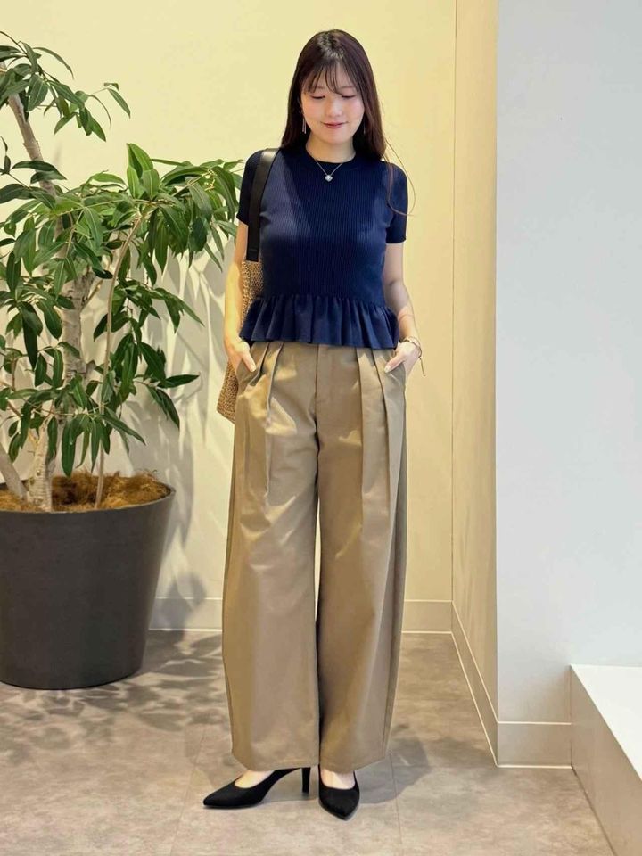 画像2: 出典：GU