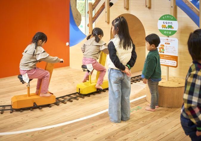 全天候型こども広場Mu-Mo だんだんハウス