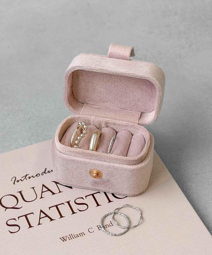 画像2: 出典：3COINS