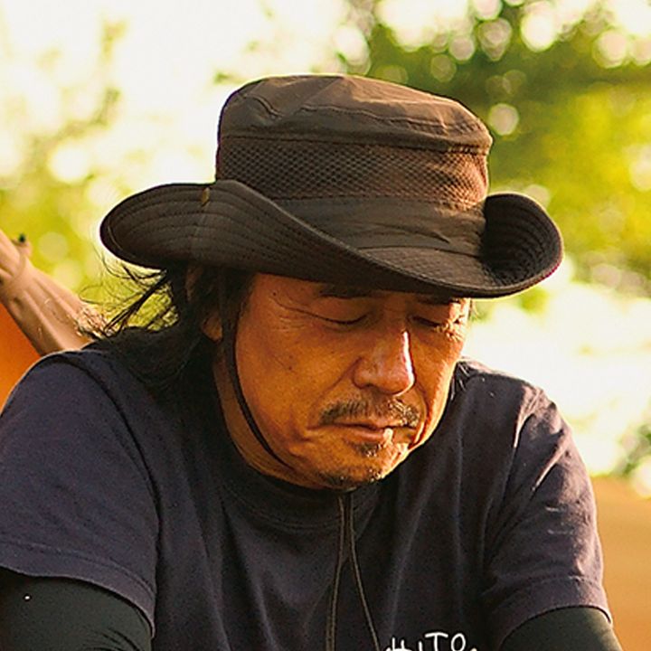 【下り坂攻略】プロが教える「減速シフトはしない」新常識！下りコーナーを楽しく安全に曲がるコツ[マヒト編]