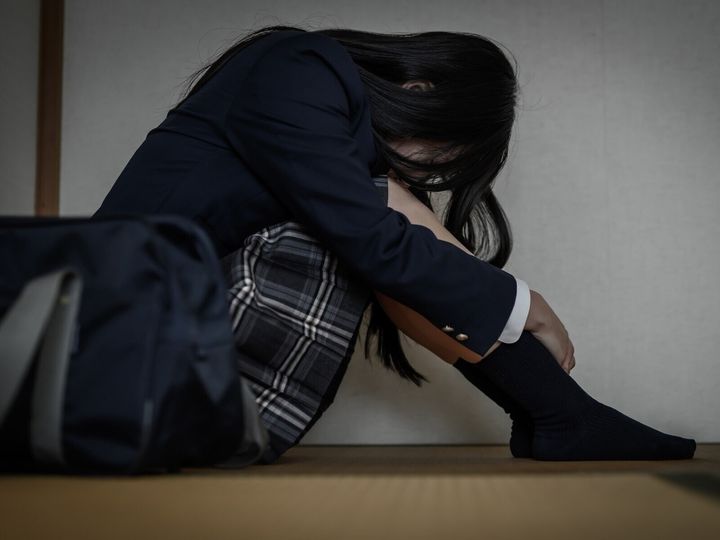 夫と20歳の娘と暮らす50代女性。要介護2の実母を引き取り同居を始めたが、母の自分に対する態度に違和感を覚えていた。そしてあるとき、母のなにげない一言から「封印していた過去の恨み」を思い出したのだという。※サムネイル画像：PIXTA