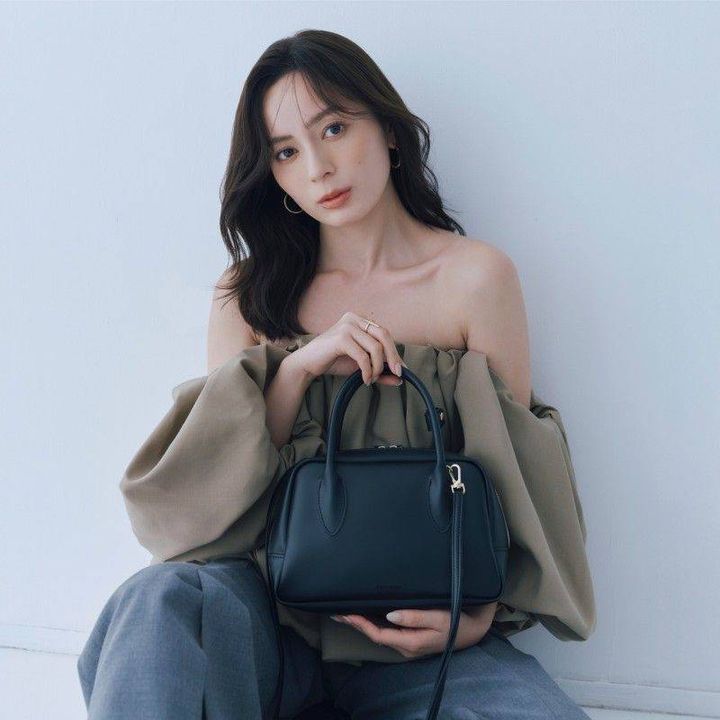 anuans Special Bag Book