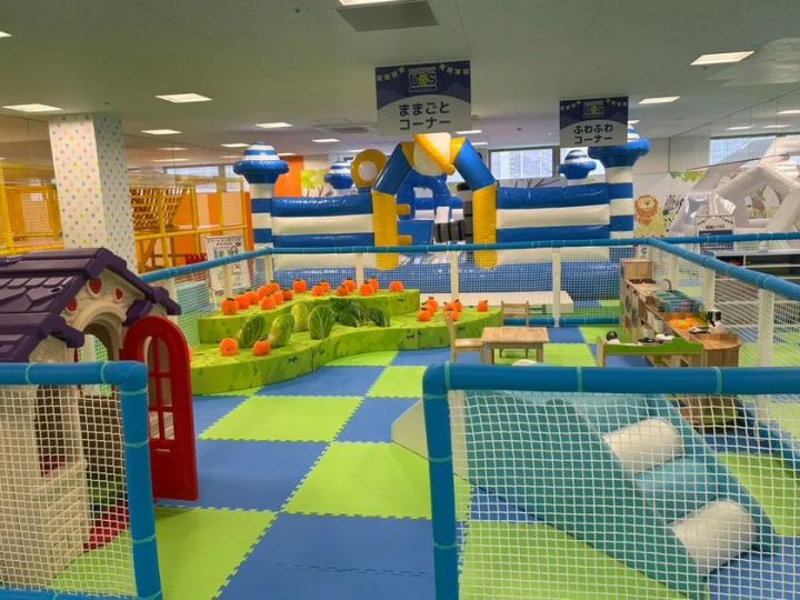 アーケードゲーム：親子一緒にフリープレイで遊び放題