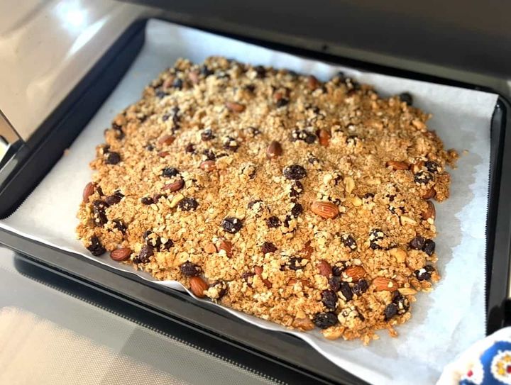 手作りグラノーラ