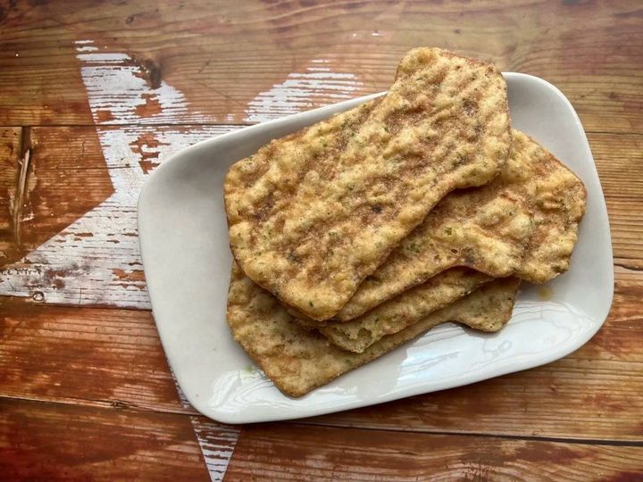 DAISO(ダイソー)：合食 いかの姿あげ 築地銀だこソース風味 4枚