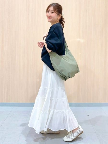 【GU】たっぷり入る！ ベストセラーのショルダーバッグ