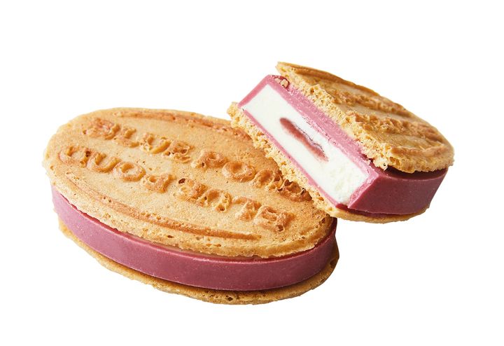 BLUE PONDのストロベリーキャラメルクリスピー