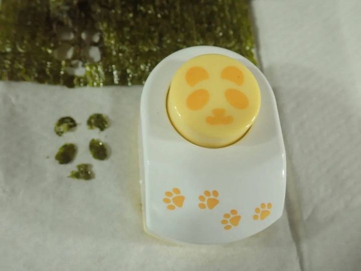 DAISO(ダイソー)：のり用パンチ アニマル