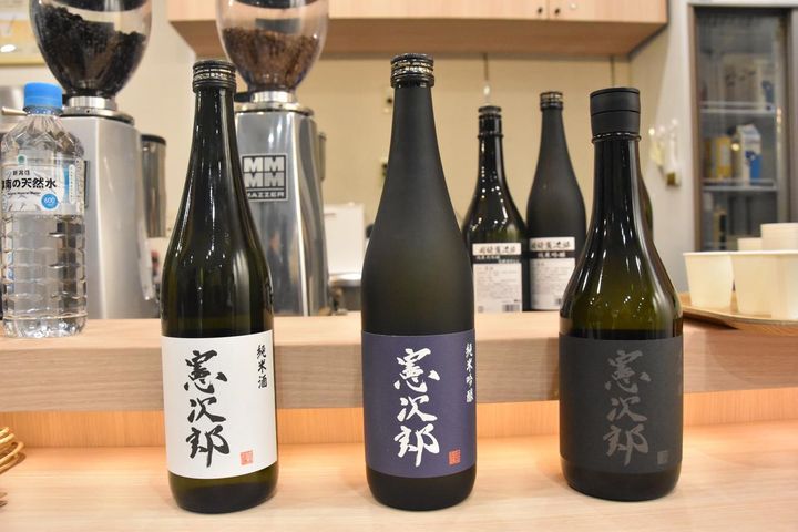 画像: WACCAに縁の深いプロ野球OBの歩みを振り返るパネルの展示会