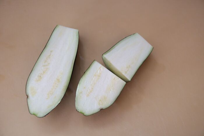 とろとろの『なす焼き』の超簡単な方法見つけた！たった4分で絶品に仕上がる〈驚きワザ〉を試してみた♡