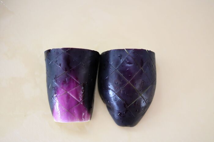 とろとろの『なす焼き』の超簡単な方法見つけた！たった4分で絶品に仕上がる〈驚きワザ〉を試してみた♡