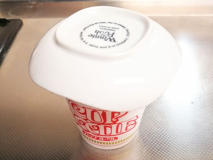 カップ麺の空き容器、まだ捨てないで！そのまま使うだけで〈優秀な家事グッズ〉に生まれ変わり！？