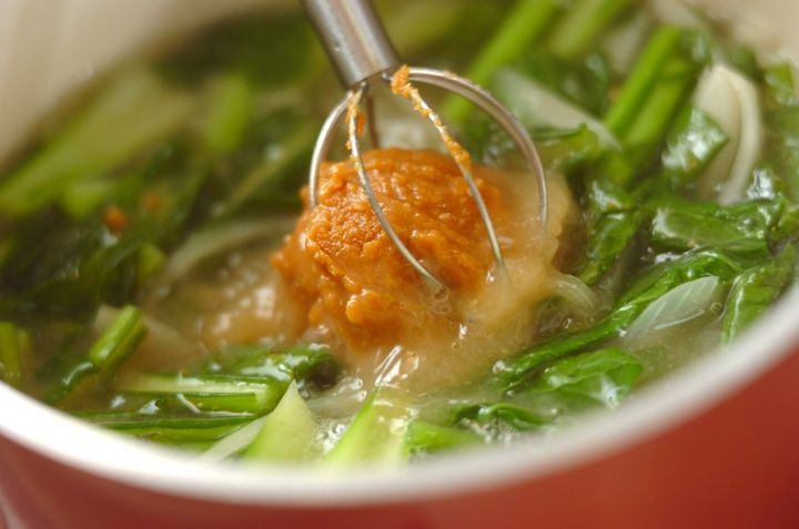 カブの葉のみそ汁の作り方2