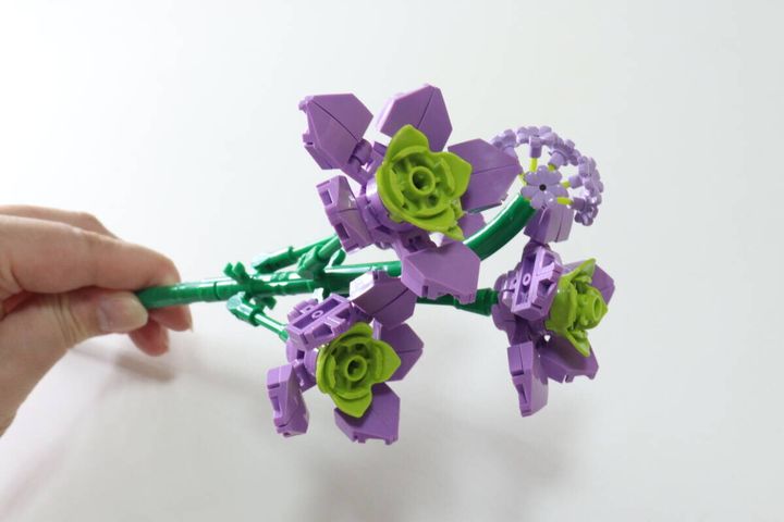 ダイソーのブロック（すみれ）の完成図