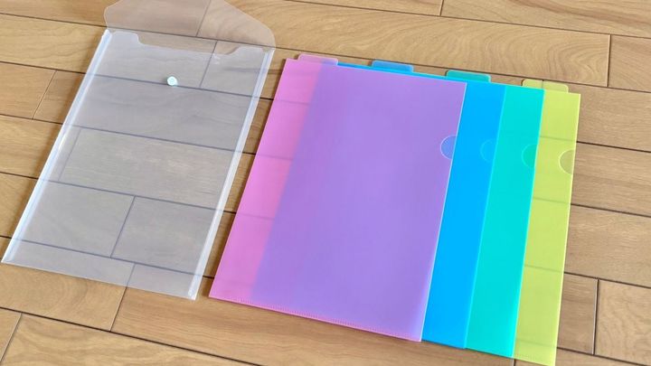 学校のプリント整理は100均にお任せ！ 収納アイデアも盛りだくさん♪