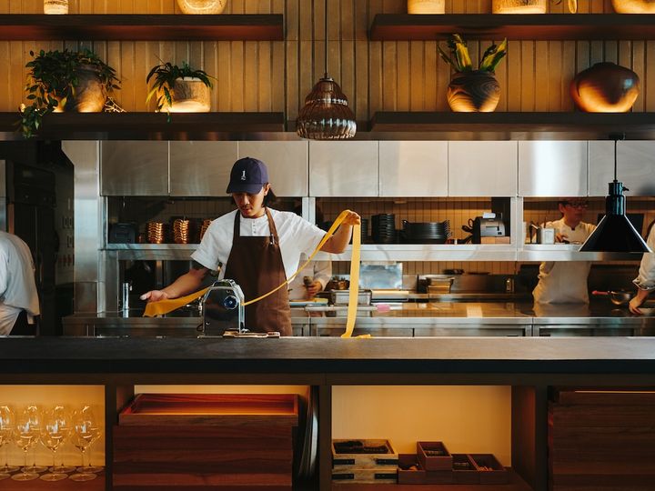 ダイニング NiNi