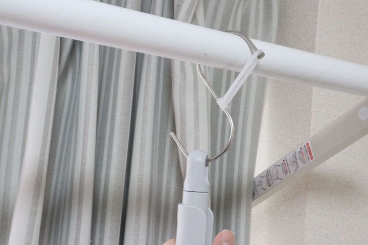 シリコーンストッパー付き ステンレスS字フック 大 使用例