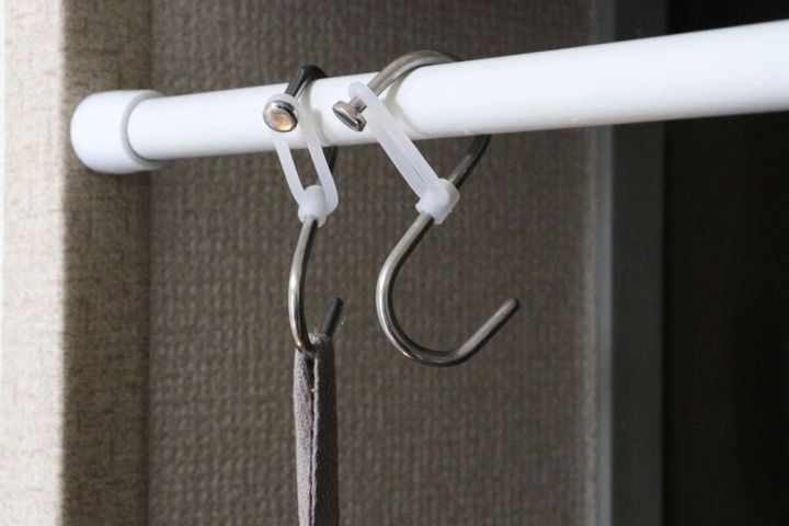 シリコーンストッパー付き ステンレスS字フック 小 使用例