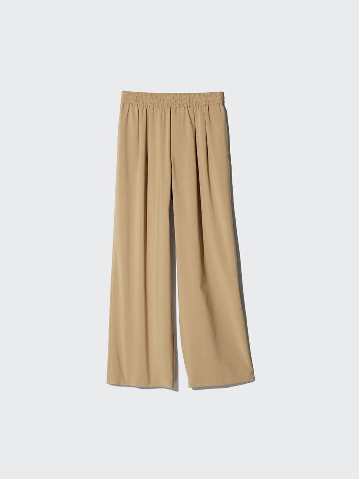 2026ユニクロ春大人女性おすすめイージータックパンツ