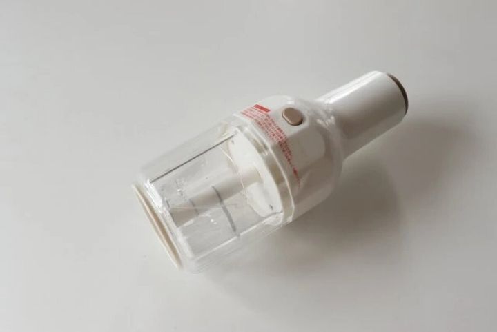 ダイソー プッシュ野菜カッター