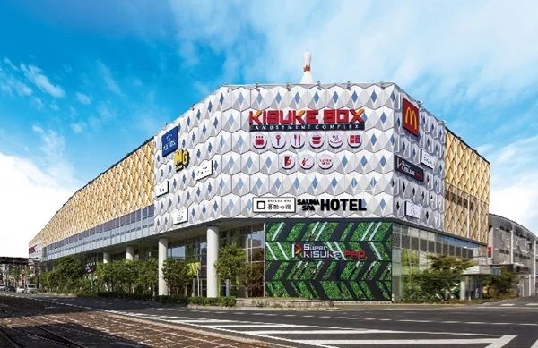 【愛媛県松山市】愛媛プロレス10周年コラボ第3弾！「石鎚山太郎」をモチーフにした春限定クレープ登場