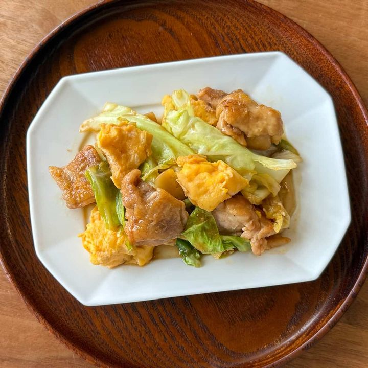 春キャベツと鶏のてりたま焼き