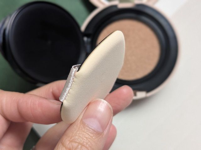 セザンヌ セラムクッションファンデーション 付属パフ