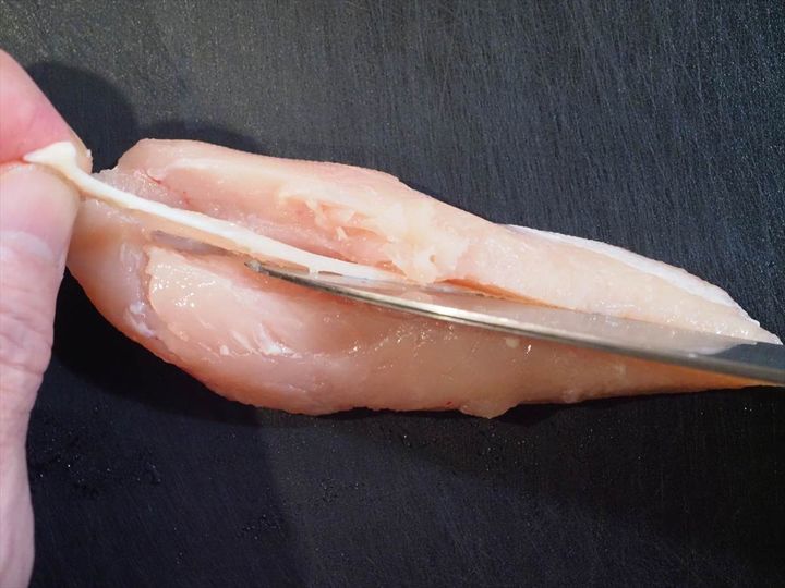 ささみのやわらかチーズピカタ｜しっとり柔らか！高たんぱく低カロリーおかず＆お弁当にも